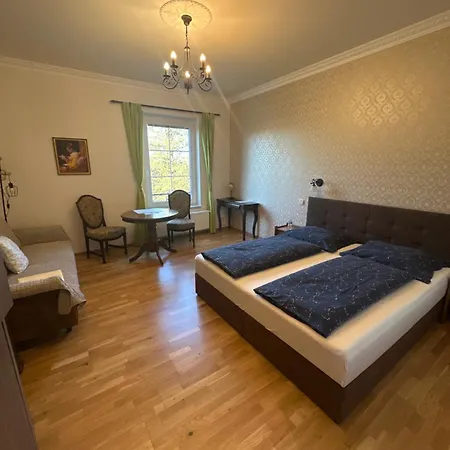 Bynovecky Zamecek 4* Bynovec