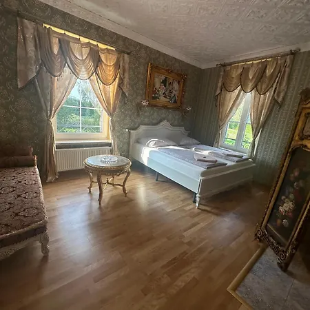 Bynovecky Zamecek Gæstehus 4*