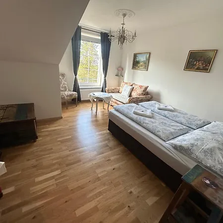 Bynovecky Zamecek Bynovec