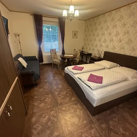 Bynovecky Zamecek 4* Bynovec