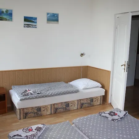 Bynovecky Zamecek 4*