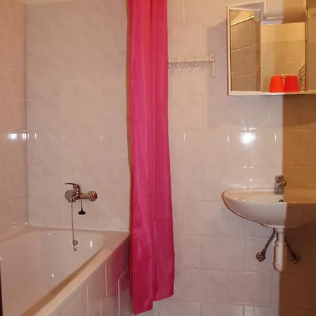 Bynovecky Zamecek 4*