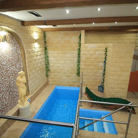 Bynovecky Zamecek Maison d'hôtes 4*